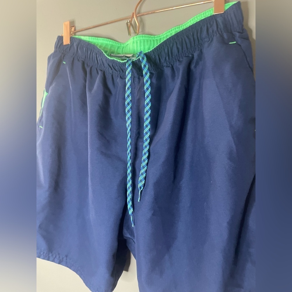 Nike Dark Blue and Bright Green Shorts Size L - Picture 6 of 6